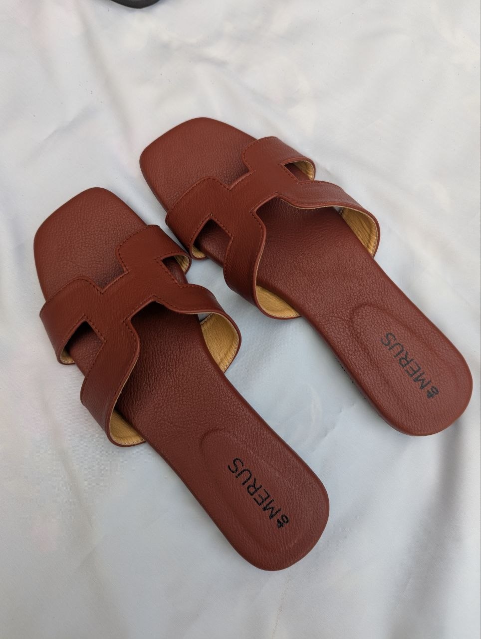 Premium H shape sandal